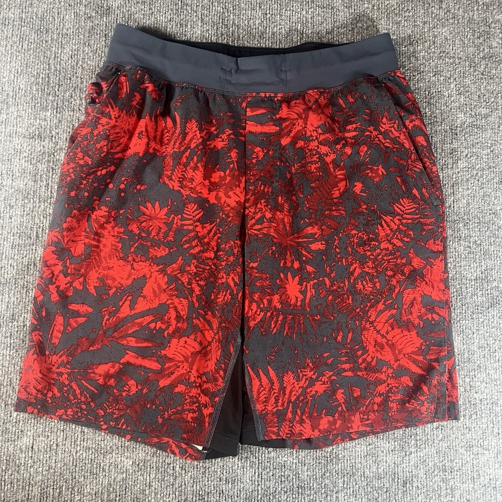 Lululemon T.H.E. Short 9" Linerless Mens M AOP Tropical Floral Stretch‎ Outdoor